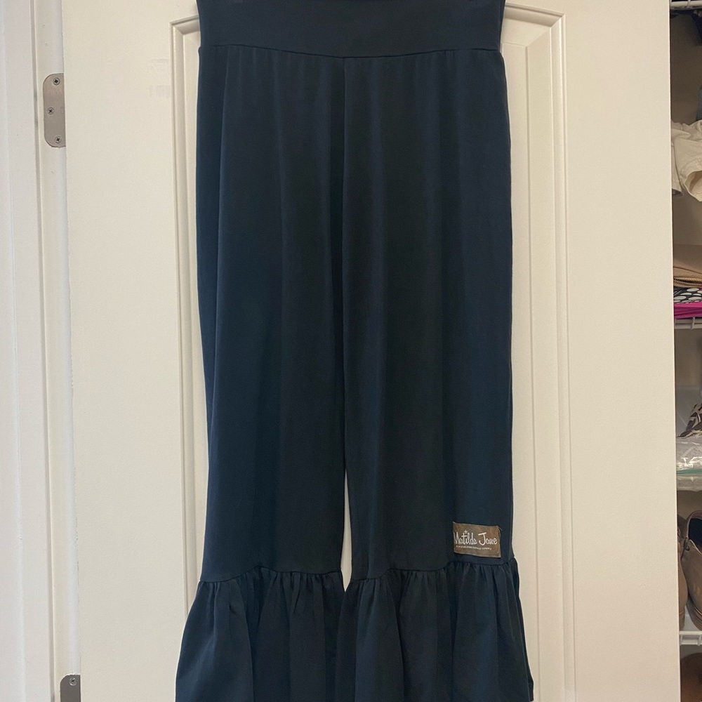 Matilda Jane Big Ruffle Capri Pants S
